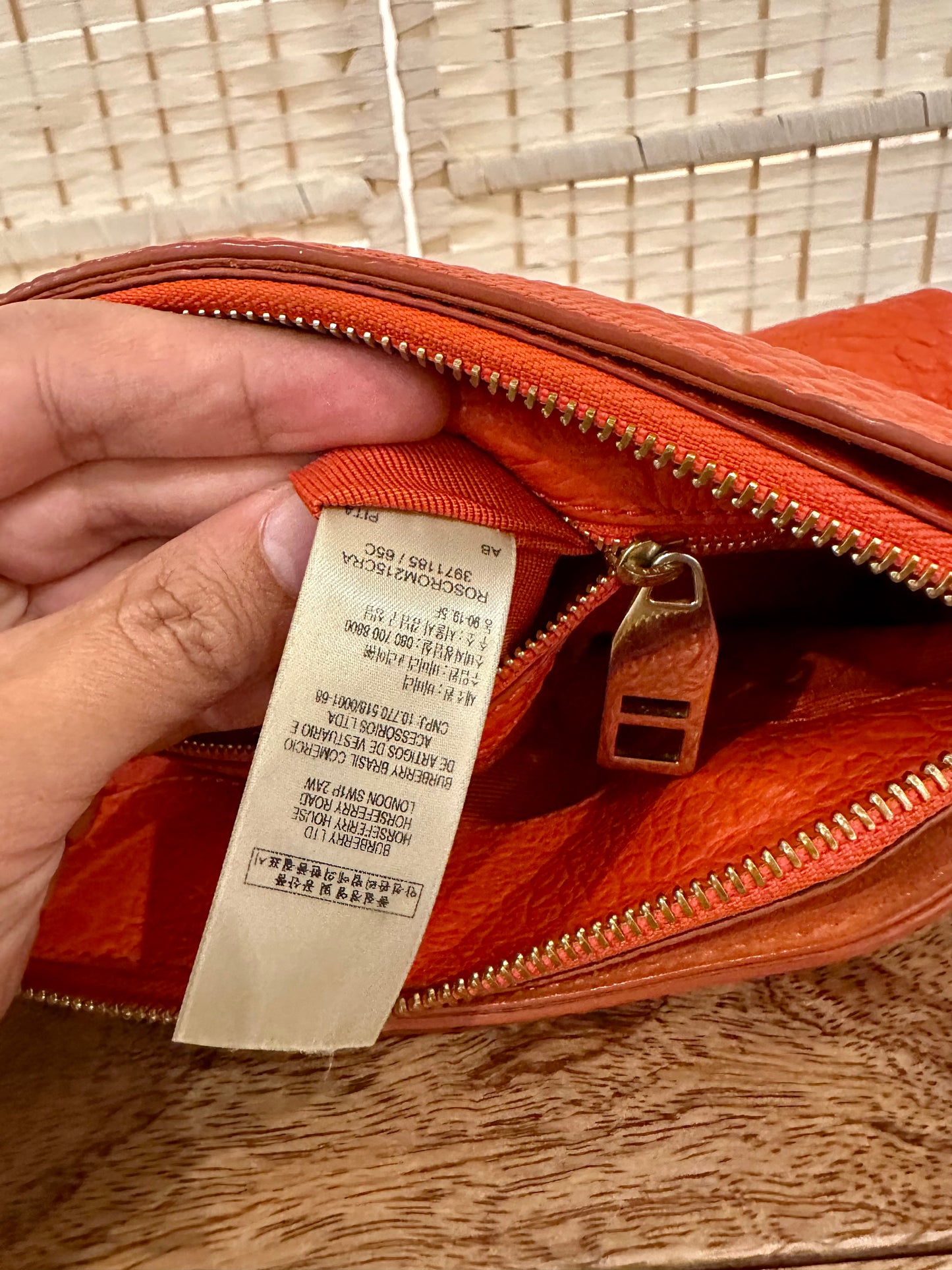Burberry- shoulder bag orange leather- HB0058